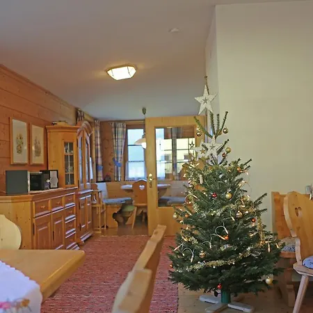 Haus Leopold Apartment Gosau