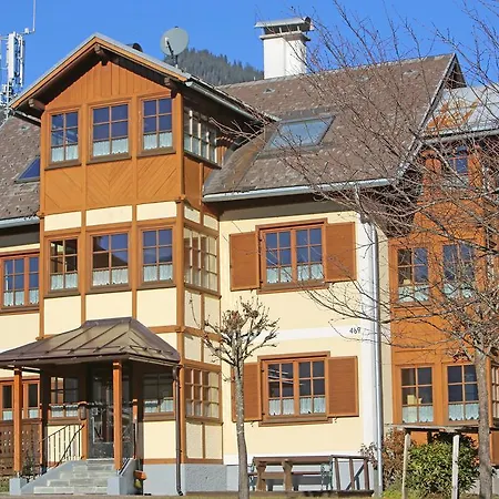 Haus Leopold Apartment